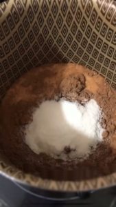 delicioso chocolate quente cremoso