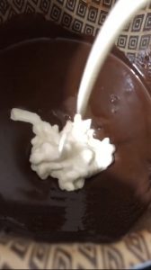 dicas de como fazer chocolate quente cremoso