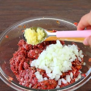 CARNE MOIDA RECHEADA SIMPLES