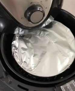 APRENDA A FAZER BOLO DE CHOCOLATE COM BANANA NA AIRFYER