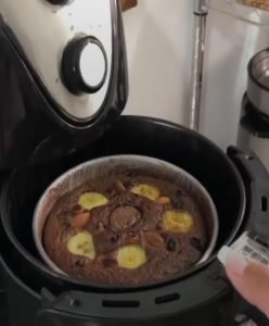 RECEITA DE COMO FAZER BOLO DE CHOCOLATE COM BANANA NA AIRFYER