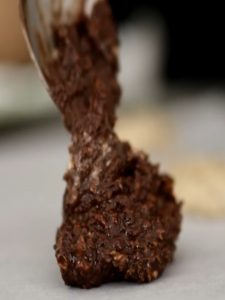 COMO FAZER COOKIES FIT EM CASA