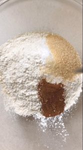 PASSO A PASSO DE COMO FAZER GALETTE DE BANANA