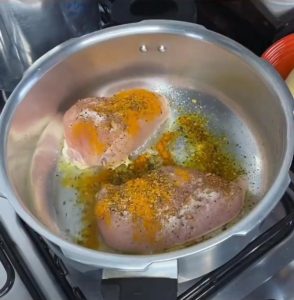 COMO FAZER CALDO DE FRANGO COM MANDIOCA